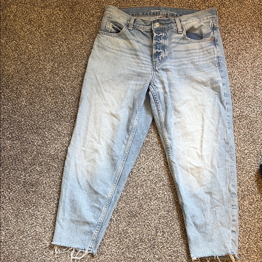 Old Navy Blue Ankle Cropped Jeans with Distressed Hem